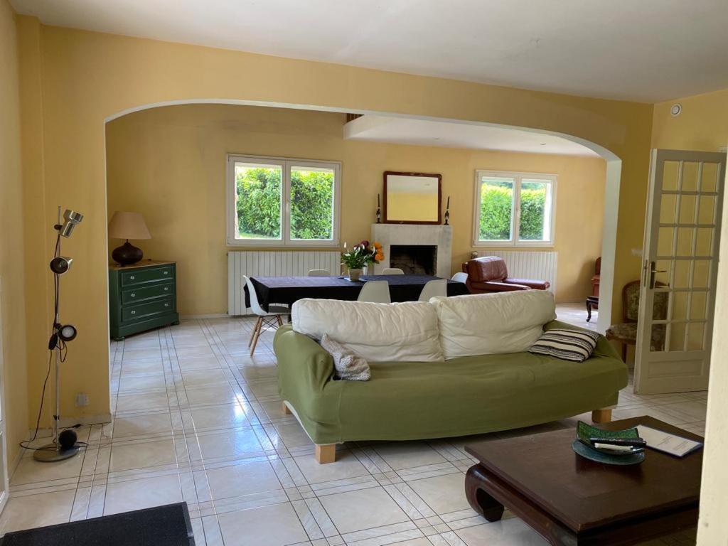 Beautheil-Saints Villa - Coulommiers - Parcs Des Felins - Provins מראה חיצוני תמונה